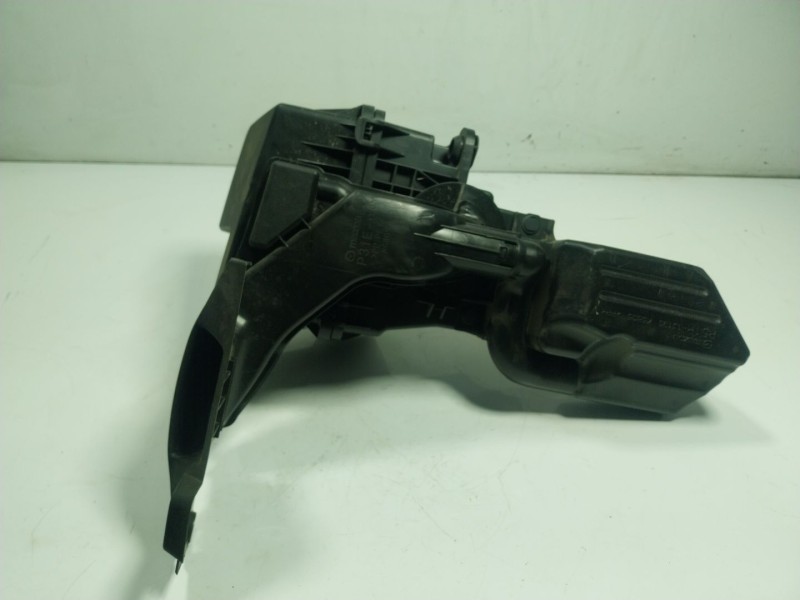 Recambio de filtro aire para mazda 2 hatchback (dl, dj) 1.5 skyactiv-g (djlfs) referencia OEM IAM   