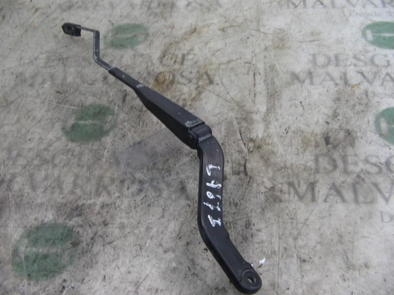 Recambio de brazo limpia delantero izquierdo para citroën saxo 1.1 sx referencia OEM IAM   