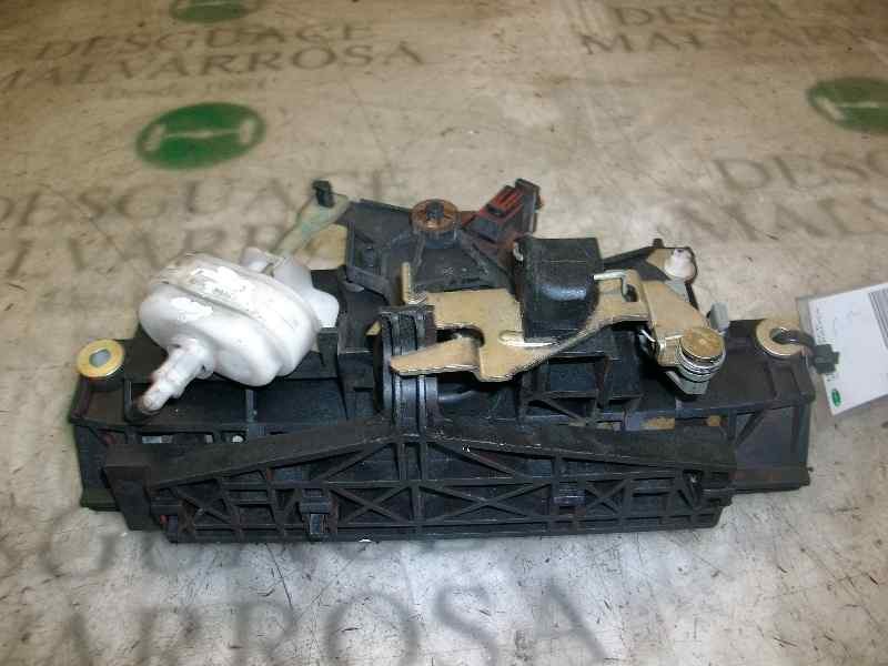 Recambio de maneta porton para audi a3 (8l) 1.9 tdi ambiente referencia OEM IAM 8D9827565C  