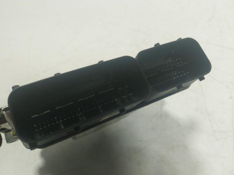 Recambio de centralita motor uce para hyundai ioniq (ae) 1.6 gdi hybrid referencia OEM IAM  3910103HV5 