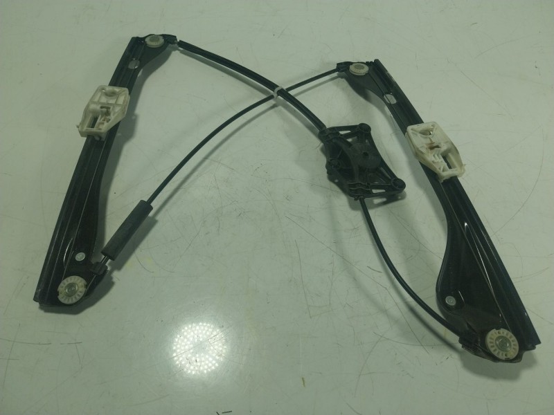 Recambio de elevalunas delantero derecho para skoda fabia iii (nj3) 1.0 referencia OEM IAM 6V0837462B 122971 