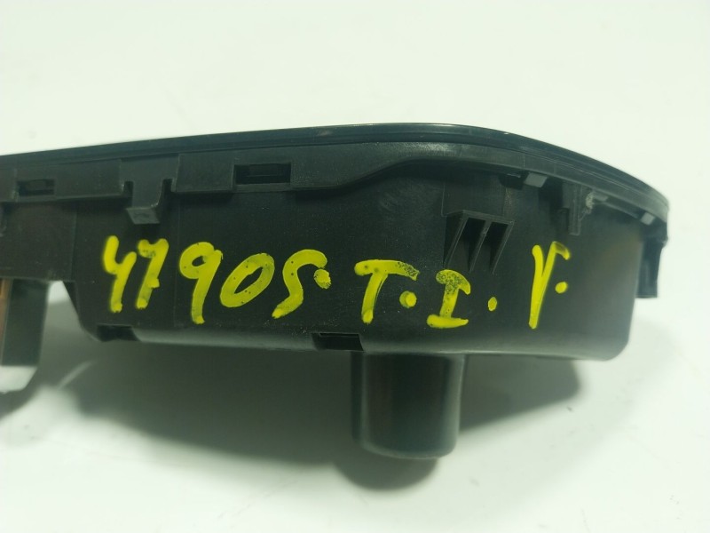 Recambio de maneta interior trasera izquierda para mg mg zs suv 1.5 vti referencia OEM IAM   