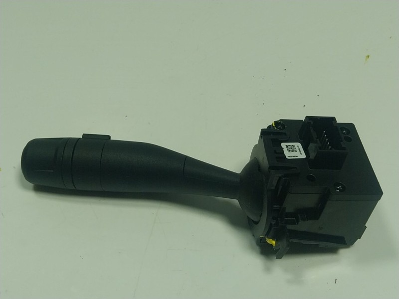 Recambio de mando limpia para mg mg zs suv 1.5 vti referencia OEM IAM  1013888801 