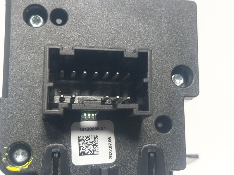 Recambio de mando limpia para mg mg zs suv 1.5 vti referencia OEM IAM  1013888801 