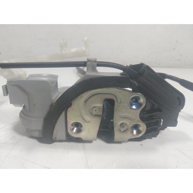 Recambio de cerradura puerta delantera derecha para hyundai ioniq (ae) 1.6 gdi hybrid referencia OEM IAM  81320G2010 