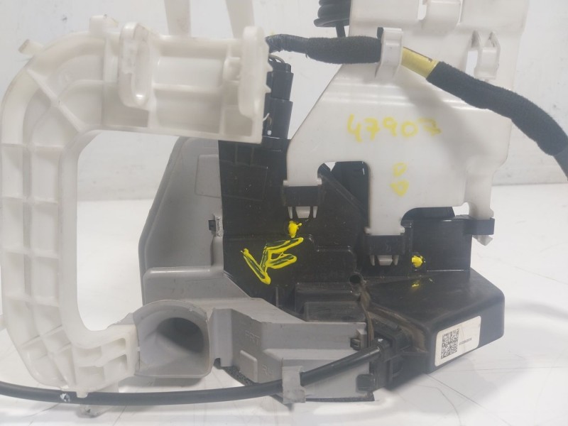 Recambio de cerradura puerta delantera derecha para hyundai ioniq (ae) 1.6 gdi hybrid referencia OEM IAM  81320G2010 