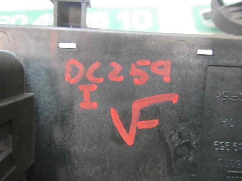 Recambio de caja reles / fusibles para opel insignia berlina 2.0 16v cdti referencia OEM IAM   