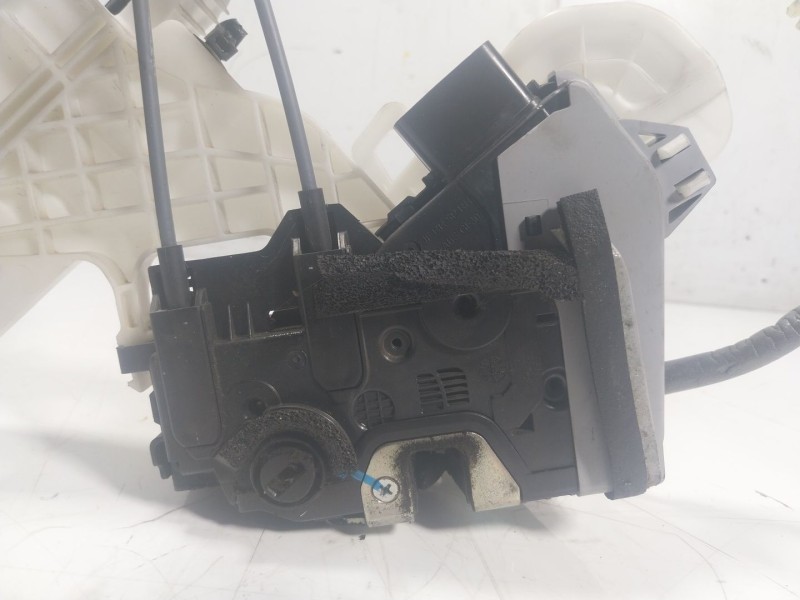 Recambio de cerradura puerta trasera derecha para hyundai ioniq (ae) 1.6 gdi hybrid referencia OEM IAM  81420G2000 