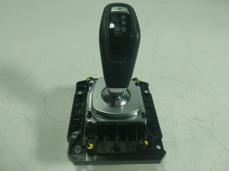 Recambio de palanca cambio para land rover range rover evoque referencia OEM IAM LR174270 K8D2045B28A MX737E453AF