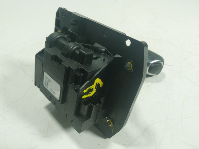 Recambio de palanca cambio para land rover range rover evoque referencia OEM IAM LR174270 K8D2045B28A MX737E453AF