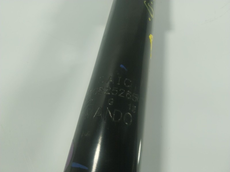 Recambio de amortiguador trasero derecho para mg mg zs suv 1.5 vti referencia OEM IAM  10825265 