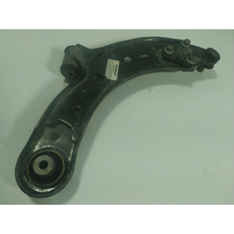 Recambio de brazo suspension inferior delantero izquierdo para mg mg zs suv 1.5 vti referencia OEM IAM   