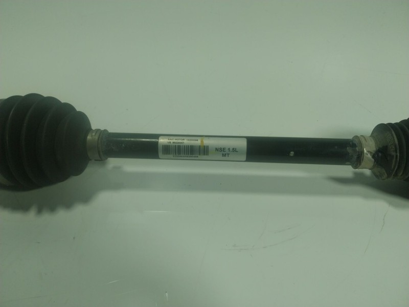 Recambio de transmision izquierda para mg mg zs suv 1.5 vti referencia OEM IAM  10233396 