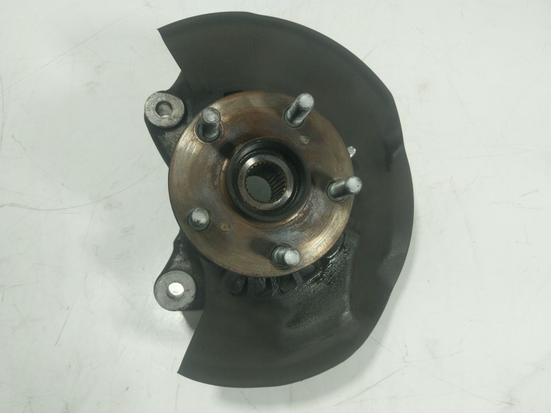 Recambio de mangueta delantera izquierda para toyota prius (_w3_) 1.8 hybrid (zvw3_) referencia OEM IAM   