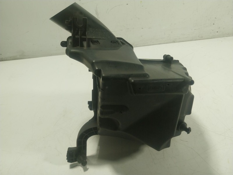 Recambio de filtro aire para ford focus iii 1.0 ecoboost referencia OEM IAM 1862721 AV619600BF 