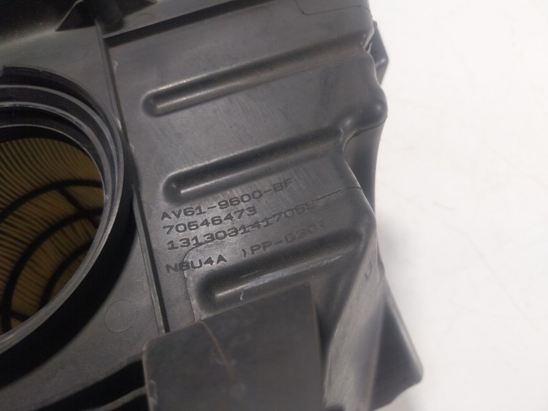 Recambio de filtro aire para ford focus iii 1.0 ecoboost referencia OEM IAM 1862721 AV619600BF 