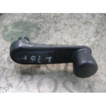 MANETA ELEVALUNAS TRASERA DERECHA 