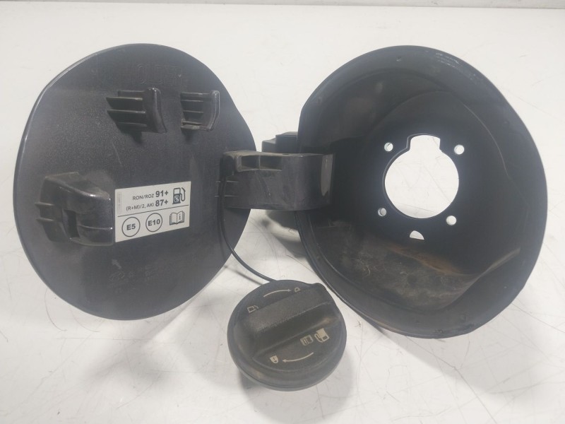 Recambio de tapa combustible para hyundai ioniq (ae) 1.6 gdi hybrid referencia OEM IAM  69513G2000 