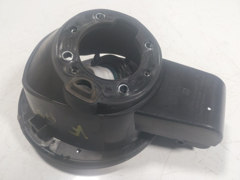 Recambio de tapa combustible para hyundai ioniq (ae) 1.6 gdi hybrid referencia OEM IAM  69513G2000 