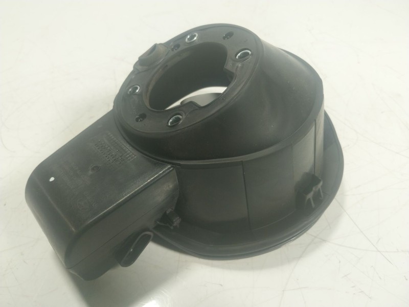 Recambio de tapa combustible para hyundai ioniq (ae) 1.6 gdi hybrid referencia OEM IAM  69513G2000 