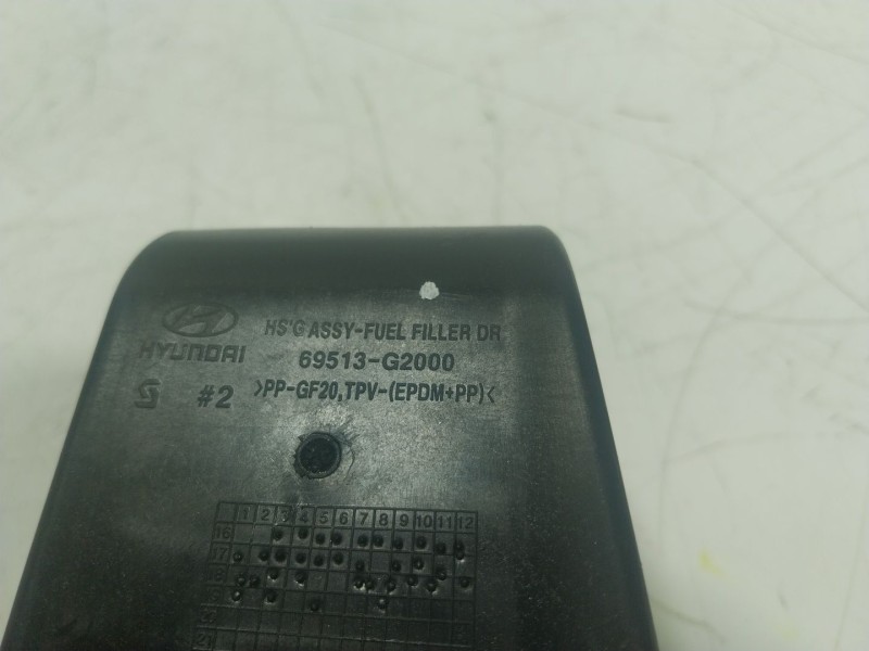 Recambio de tapa combustible para hyundai ioniq (ae) 1.6 gdi hybrid referencia OEM IAM  69513G2000 