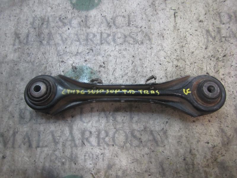 Recambio de brazo suspension superior trasero derecho para bmw serie 3 coupe (e92) 330d referencia OEM IAM 33322406292  