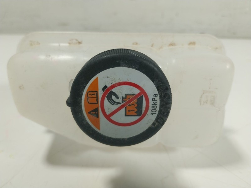 Recambio de deposito expansion para toyota rav 4 v (_a5_, _h5_) 2.5 hybrid (axap54) referencia OEM IAM G910G42010  