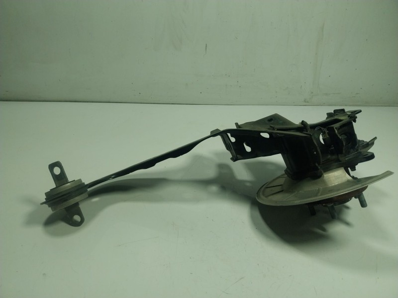 Recambio de mangueta trasera izquierda para ford kuga iii (dfk) 1.5 ecoboost referencia OEM IAM 2553913  