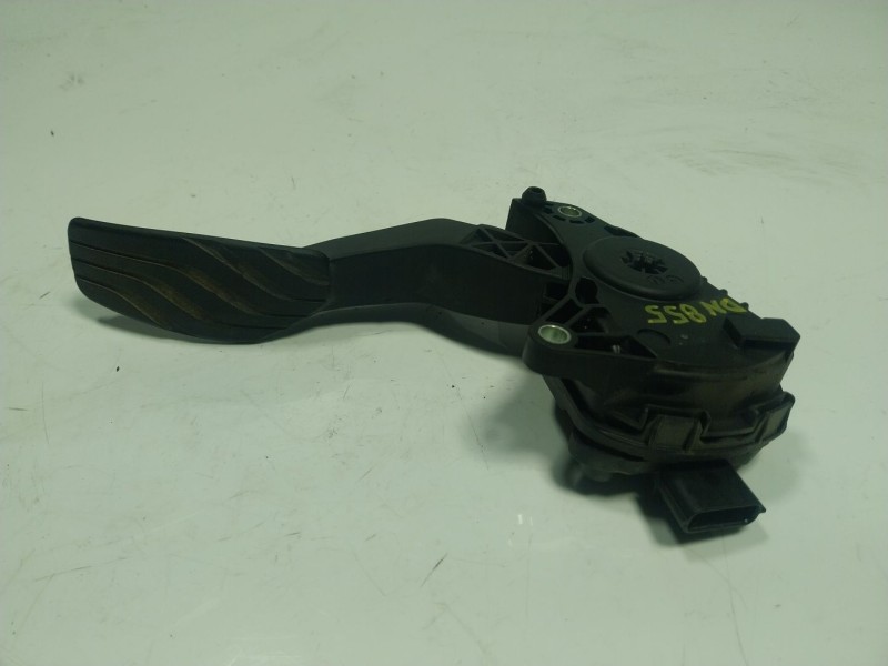 Recambio de potenciometro pedal para renault kadjar (ha_, hl_) 1.5 dci 110 (hla3) referencia OEM IAM 18002DF30B 6PV009978 