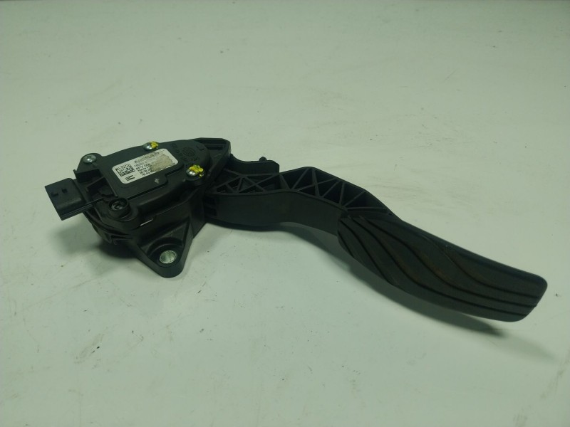 Recambio de potenciometro pedal para renault kadjar (ha_, hl_) 1.5 dci 110 (hla3) referencia OEM IAM 18002DF30B 6PV009978 