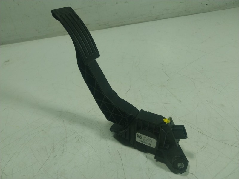 Recambio de potenciometro pedal para ford kuga iii (dfk) 1.5 ecoboost referencia OEM IAM 2539228 LX619F836AA 