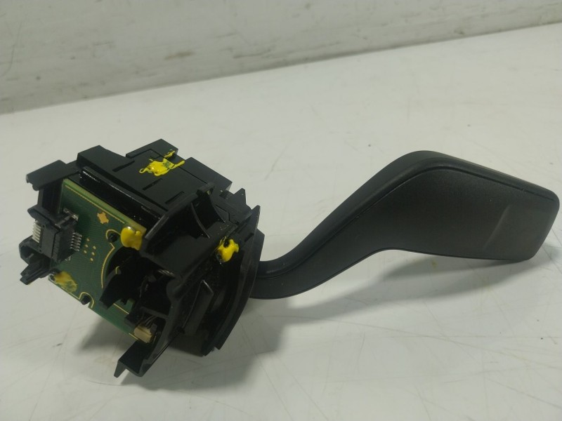 Recambio de mando intermitentes para ford kuga iii (dfk) 1.5 ecoboost referencia OEM IAM 2425267 LB5T13335DAW 