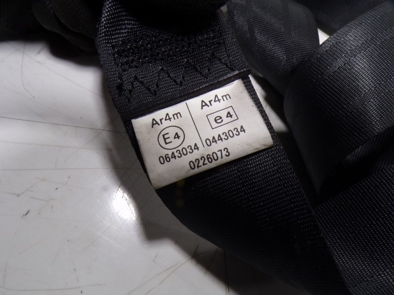 Recambio de cinturon seguridad trasero izquierdo para mazda 3 lim. () origin referencia OEM IAM  0643034 