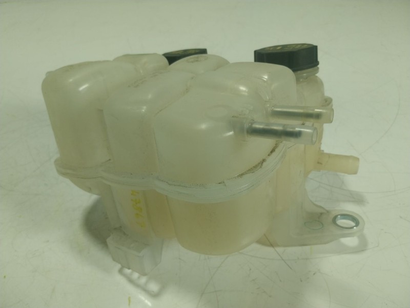 Recambio de deposito expansion para ford kuga iii (dfk) 1.5 ecoboost referencia OEM IAM 2434251 LX618A080HE 