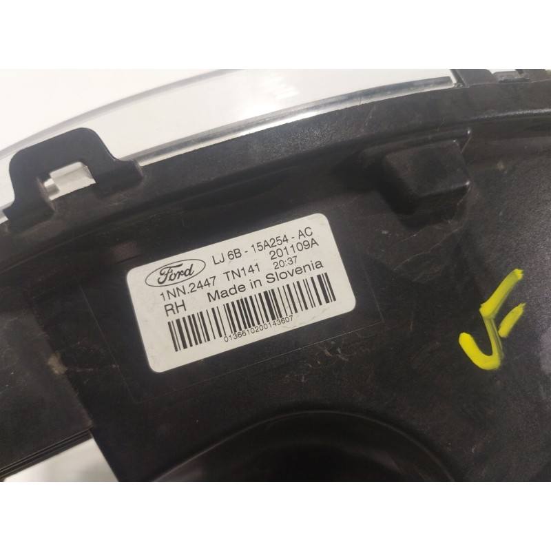 Recambio de faro antiniebla derecho para ford kuga iii (dfk) 1.5 ecoboost referencia OEM IAM 2431940 LJ6B15A254AC 