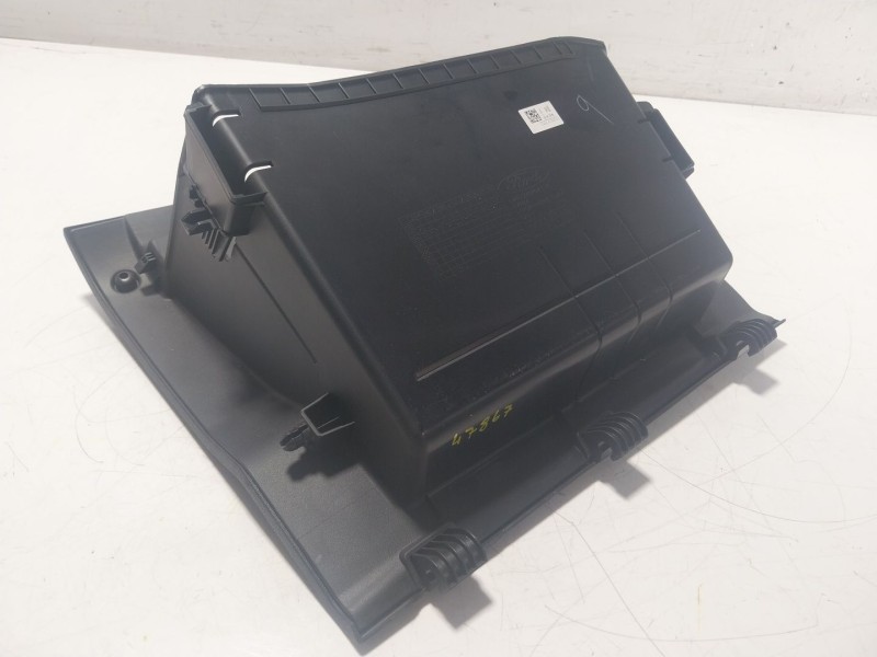 Recambio de guantera para ford kuga iii (dfk) 1.5 ecoboost referencia OEM IAM 2729665 LV4BS06040A 