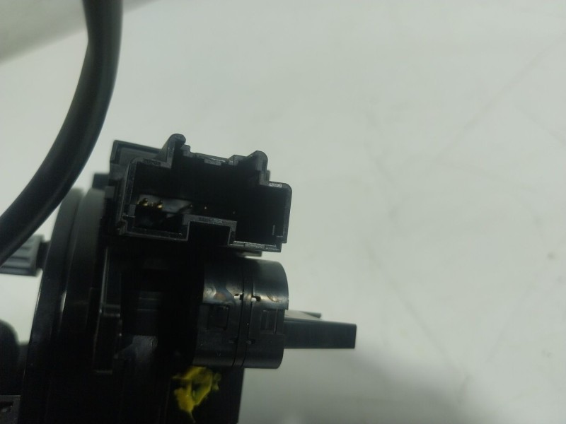 Recambio de anillo airbag para ford focus iii 1.0 ecoboost referencia OEM IAM 1768432 AND761002C 