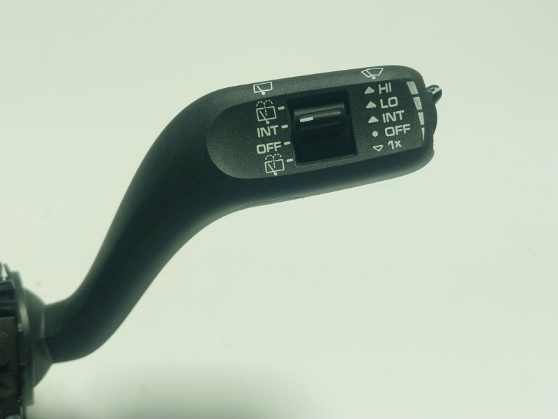 Recambio de mando intermitentes para porsche macan (95b) 2.0 (95bau1) referencia OEM IAM  95B953502 