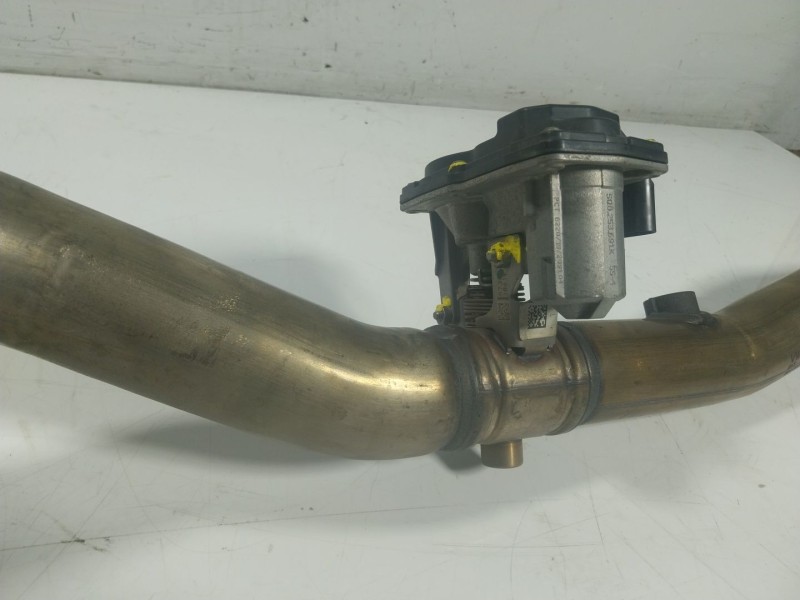 Recambio de catalizador para seat leon st (5f8) 2.0 tdi referencia OEM IAM  5Q0131701BG 