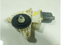 Recambio de motor elevalunas delantero derecho para mercedes-benz clase gla (x156) gla 200 cdi / d (156.908) referencia OEM IAM 