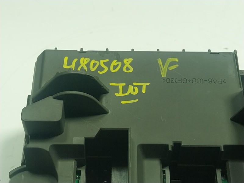 Recambio de caja reles / fusibles para bmw x6 (e71, e72) xdrive 40 d referencia OEM IAM  518967010 