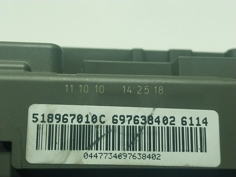Recambio de caja reles / fusibles para bmw x6 (e71, e72) xdrive 40 d referencia OEM IAM  518967010 