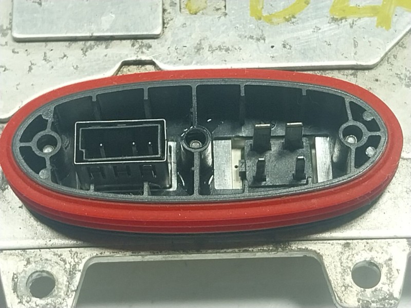 Recambio de centralita faros xenon para bmw x6 (e71, e72) xdrive 40 d referencia OEM IAM  5DV00961000 