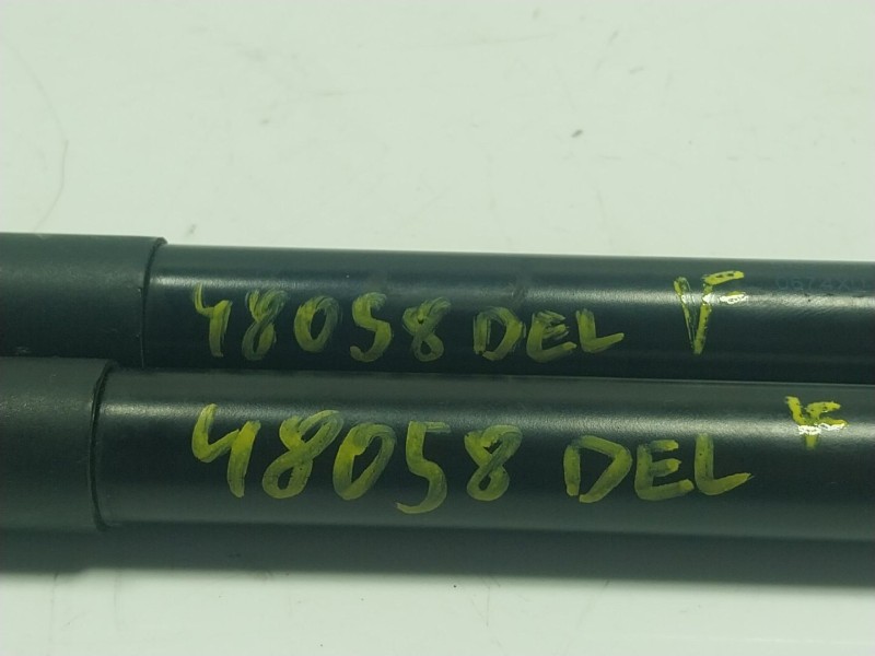 Recambio de amortiguador capot para bmw x6 (e71, e72) xdrive 40 d referencia OEM IAM  7148346 