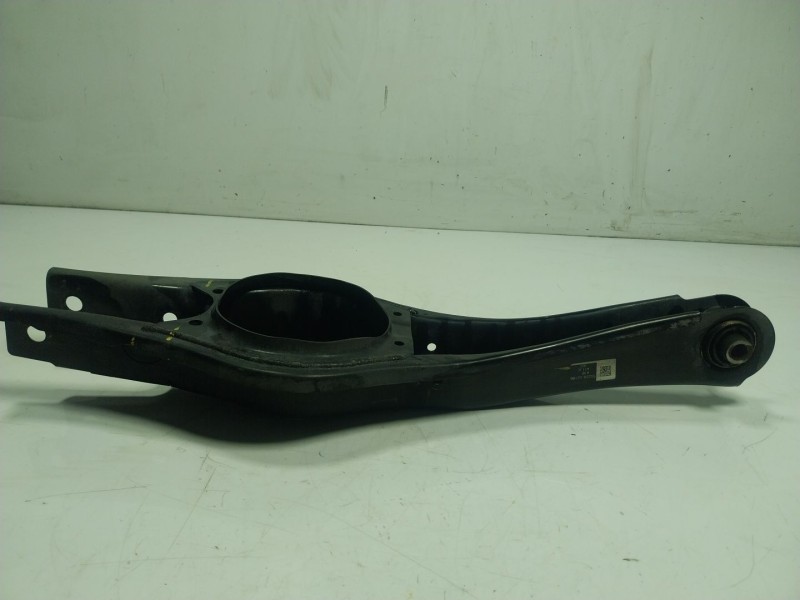 Recambio de brazo suspension inferior trasero derecho para hyundai ioniq (ae) 1.6 gdi hybrid referencia OEM IAM   