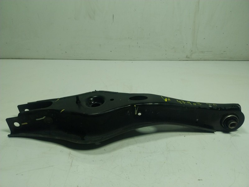 Recambio de brazo suspension inferior trasero derecho para hyundai ioniq (ae) 1.6 gdi hybrid referencia OEM IAM   