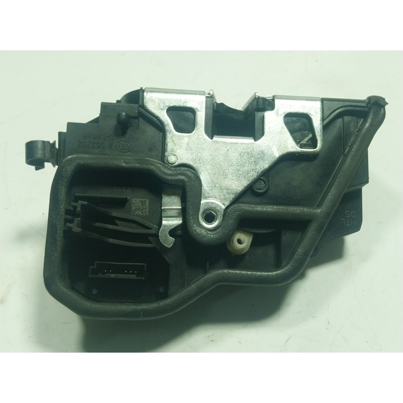 Recambio de cerradura puerta trasera izquierda para bmw x6 (e71, e72) xdrive 40 d referencia OEM IAM  7276685 