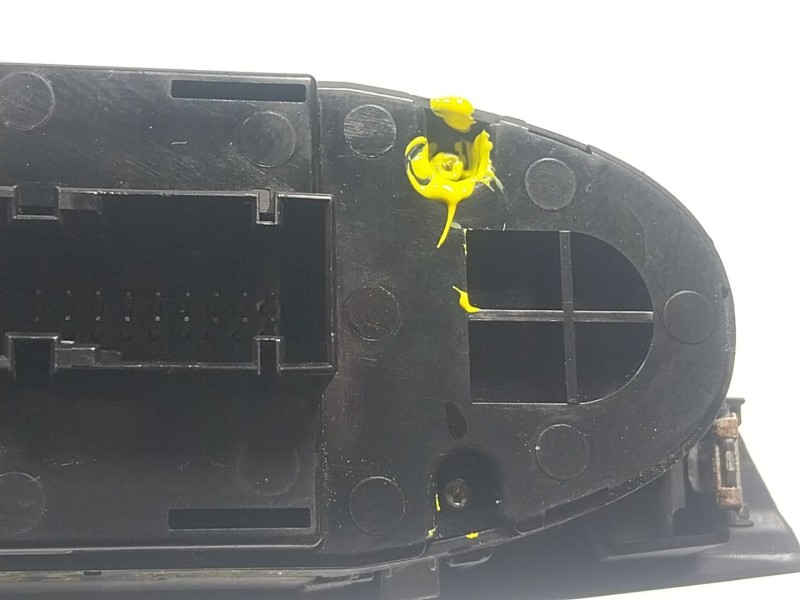 Recambio de mando elevalunas delantero izquierdo para bmw x6 (e71, e72) xdrive 40 d referencia OEM IAM  921804402 