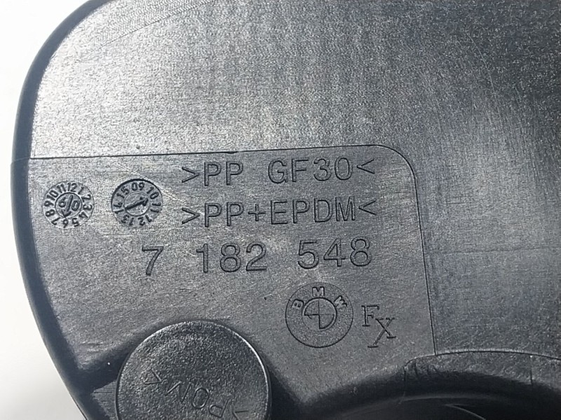 Recambio de tapa combustible para bmw x6 (e71, e72) xdrive 40 d referencia OEM IAM  7182548 