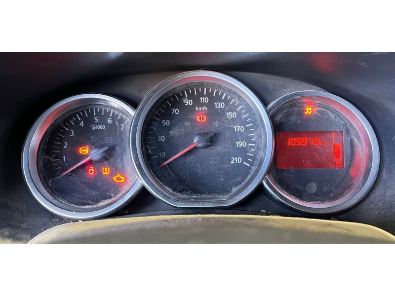 Recambio de cuadro instrumentos para dacia sandero 0.9 tce referencia OEM IAM 248102383R 248109235R 